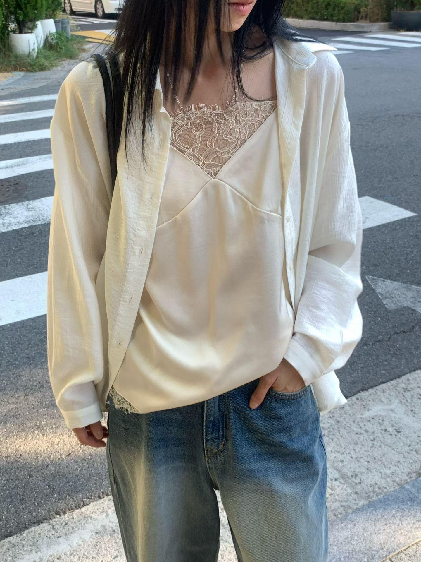 拼接蕾絲緞面背心